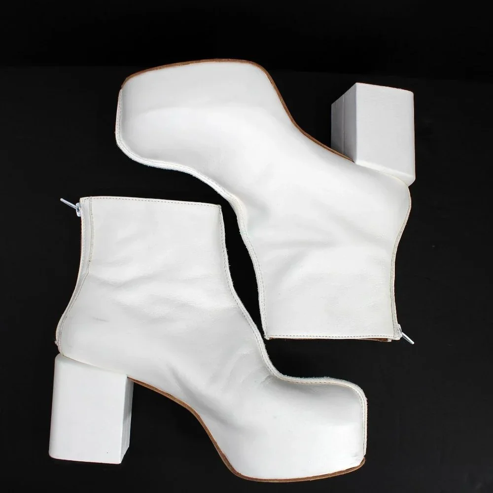 MOMA Platform Boots White Leather Handmade Block Heel Zip Back Seam SZ 39/10